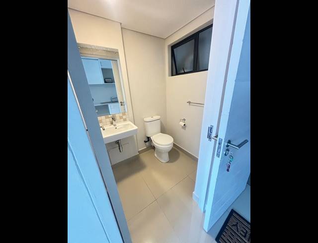 1 BEDROOM APARTMENT TO LET IN UMHLANGA RIDGE